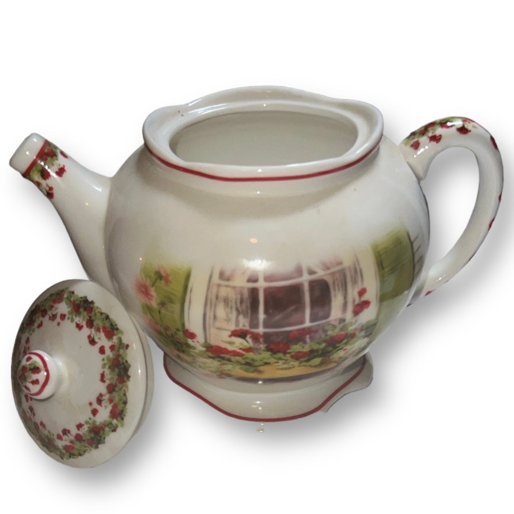 Hydrangea teapot - Picture 3 of 3